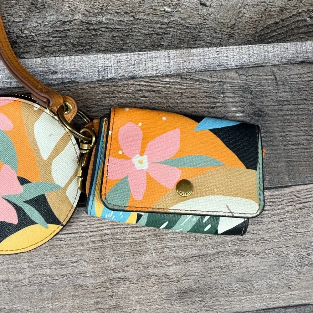 Fossil Rio 3-In-1 Wristlet Accessory Set - Picture 4 of 14